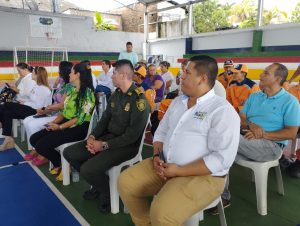  La inauguración del PAF de Prado, contó con la presencia de la defensa civil, comunidad en general que celebró la llegada nuevamente de la Fiscalía al municipio.