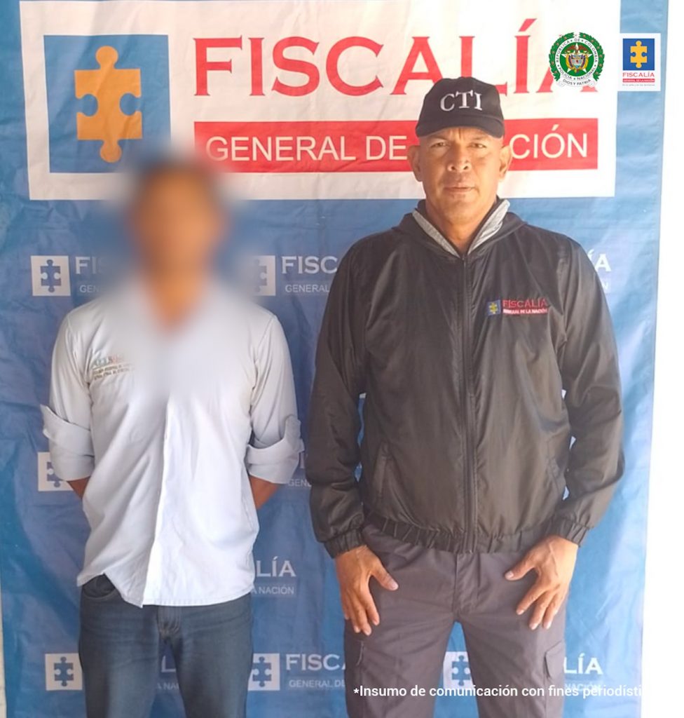 Investigadores del CTI Magdalena y funcionarios de la Policía Nacional materializaron las capturas entre Santa Marta y Aracataca (Magdalena).