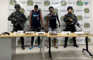 Los dos imputados fueron capturados portando armas y munición de uso privativo de las Fuerzas Armadas 