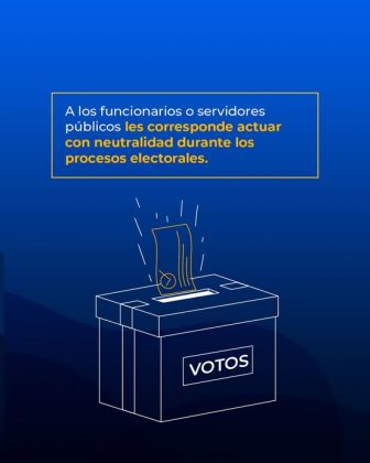 La imagen corresponde a una pieza gr&aacute;fica institucional de car&aacute;cter informativo sobre el deber de neutralidad de los funcionarios p&uacute;blicos en los procesos electorales en Colombia. El fondo es de color azul con un dise&ntilde;o limpio y minimalista. En la parte superior se presenta un recuadro con un borde amarillo que contiene el texto: &ldquo;A los funcionarios o servidores p&uacute;blicos les corresponde actuar con neutralidad durante los procesos electorales.&rdquo;, en el que algunas palabras est&aacute;n resaltadas en color amarillo y otras en color blanco para enfatizar el mensaje. En la parte inferior de la imagen se observa una ilustraci&oacute;n lineal de una urna de votaci&oacute;n identificada con la palabra &ldquo;VOTOS&rdquo;, dentro de la cual se introduce una papeleta de forma vertical, acompa&ntilde;ada de l&iacute;neas que sugieren el acto de depositar el voto. La composici&oacute;n visual refuerza un mensaje pedag&oacute;gico e institucional orientado a promover la imparcialidad y el respeto por las normas electorales por parte de los servidores p&uacute;blicos. Proporcione sus comentarios sobre BizChat