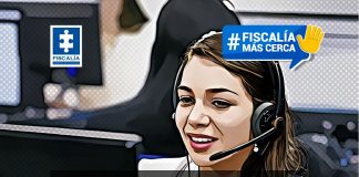 Línea 122, para comunicarse con el Centro de Contacto de la Fiscalía General de la Nación En la imagen de portada de la sección de redes sociales Fiscalía más cerca se ve una fotografía intervenida con diseño gráfico en la que se ve una mujer con diadema de call center frente a la pantalla de un computador con un titular que dice: Línea 122, para comunicarse con el Centro de Contacto de la Fiscalía General de la Nación.