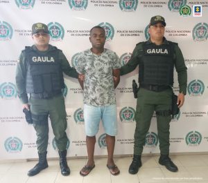 Dos de los presuntos miembros de la banda Los del Cobro fueron capturados durante operativos del Gaula de la Policía y asegurados en establecimiento carcelario