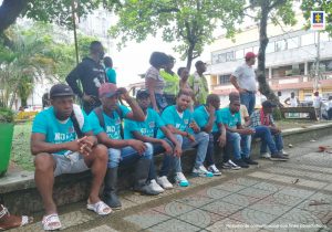 En las fotos aparecen 12 personas que se acogieron en la Fiscalía en Tadó (Chocó), a principios de oportunidad con igual por el delito de violencia intrafamiliar, ellos pidieron perdón público, y deberán cumplir con trabajo social y charlas con diferentes instituciones.