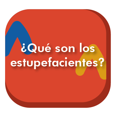 Es una pieza de diseño de color naranja en la es parte derecha superior sobre sale una figura en forma de n minúscula con la curva puntiaguda de color azul rey. y en la parte central derecha aparece otra figura igual pero de color amarillo que termina casi en la parte inferior. En la pieza aparece un texto grande centrado con letra blanca en signo de pregunta que dice: ¿Qué son los estupefacientes?