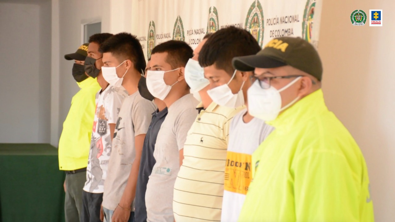 Los presuntos implicados se dedicarían al hurto de motocicletas en la modalidad de atraco, haciendo uso de armas cortopunzantes en las comunas 6 y 8 de Neiva (Huila).